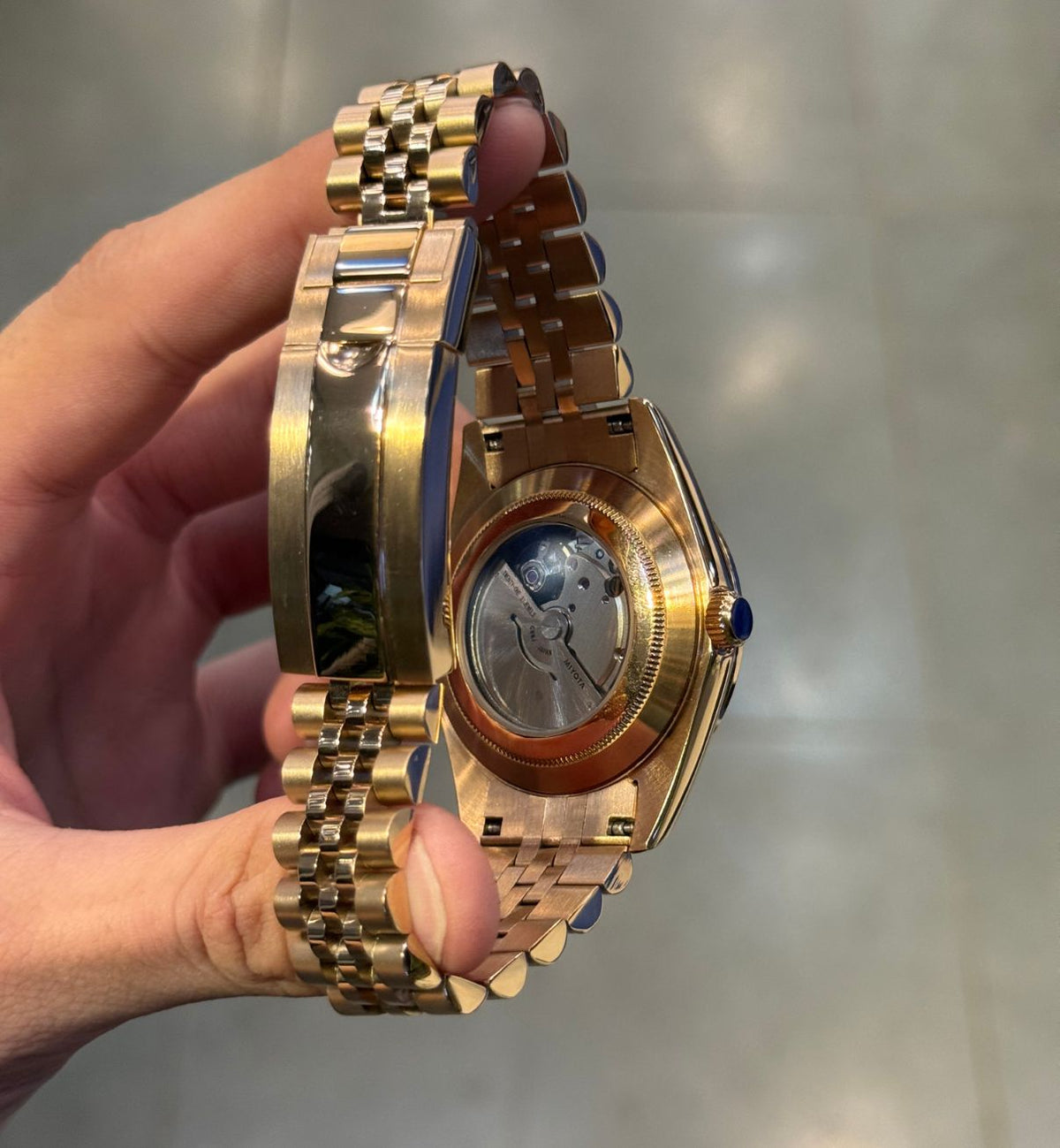 Seiko Mod Galaxy Burst Aventurine Day-Date Automatic Watch – Rose Gold | Angled bezel | Jubilee Bracelet