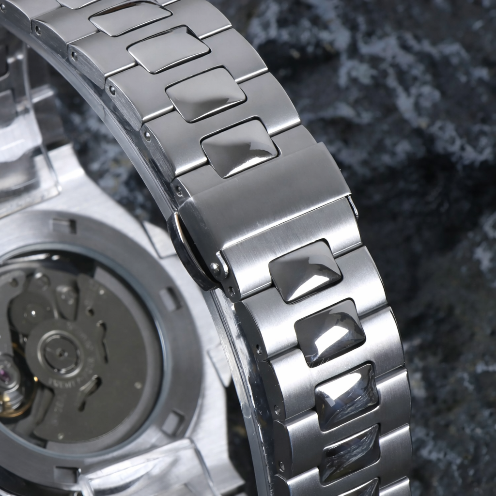 NAUTIKO |  Olive Green Open Movement