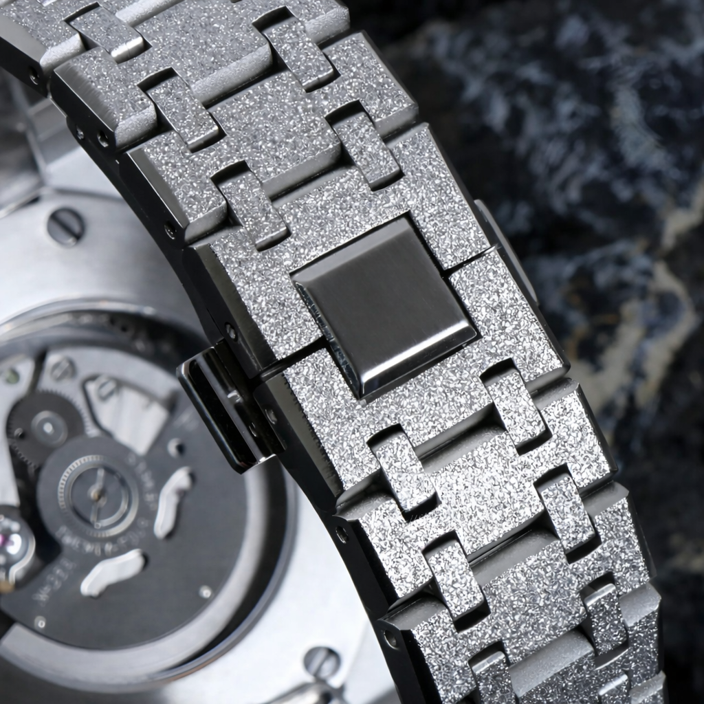 Royal SEIOAK | White Iced Out