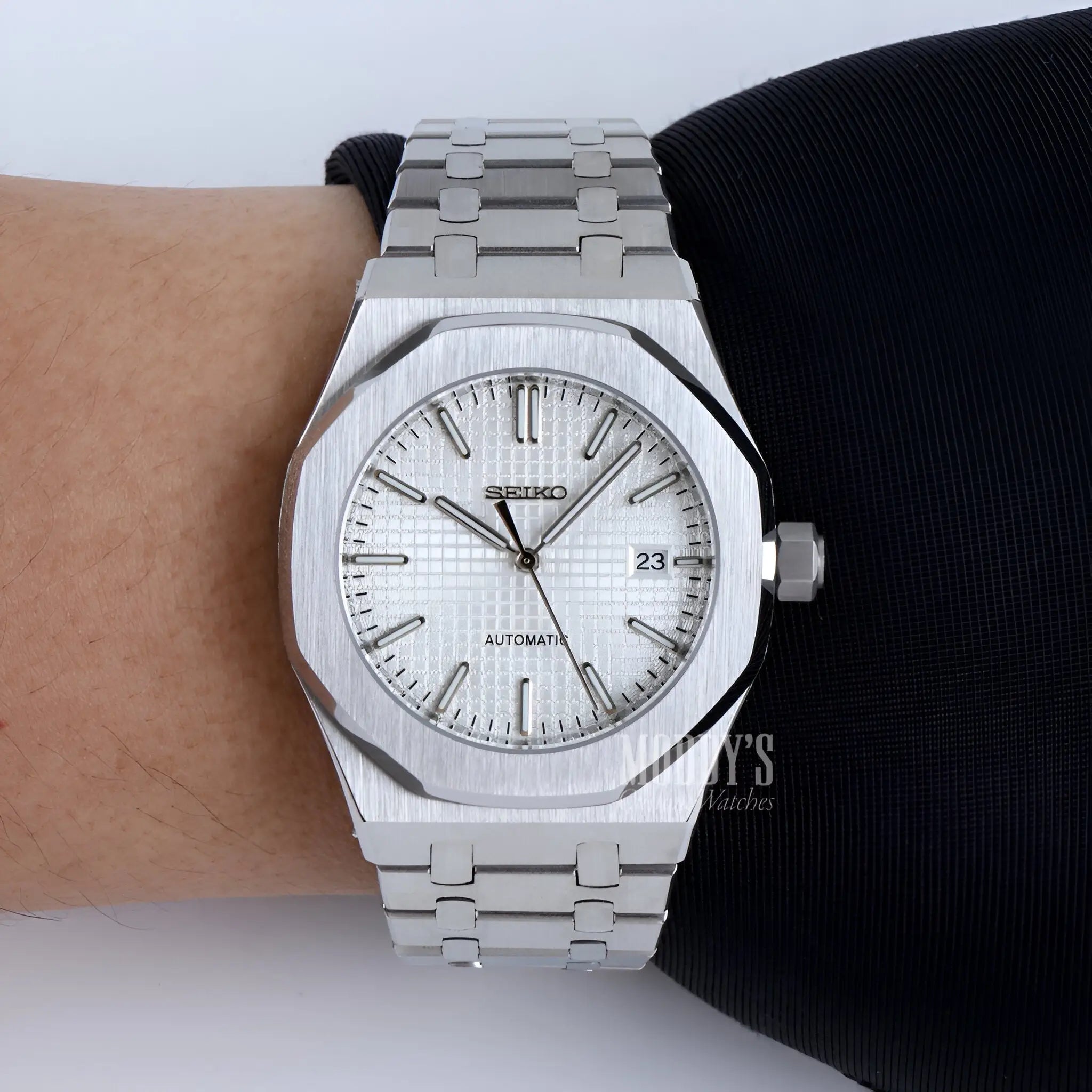 White dial Royal Seiko Oak
