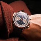 Seagull 1963 Icon II Blue on the wrist under a burgundy tweed sleeve, navy leather strap