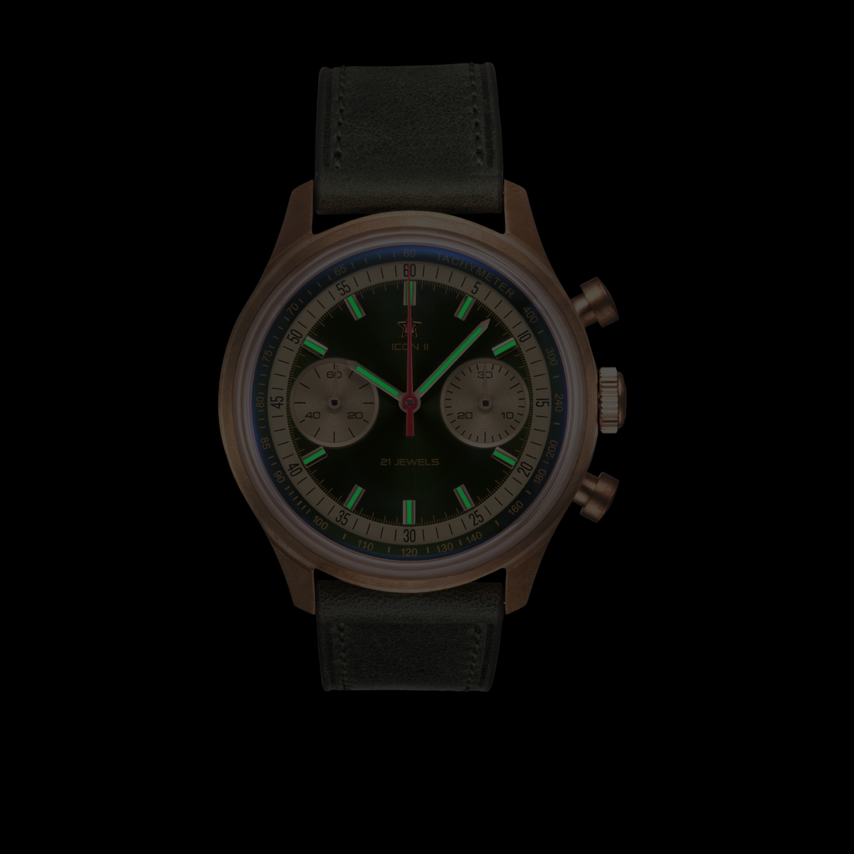 Seagull 1963 Icon II Green in the dark, hour markers and the hour and minute hands glowing green