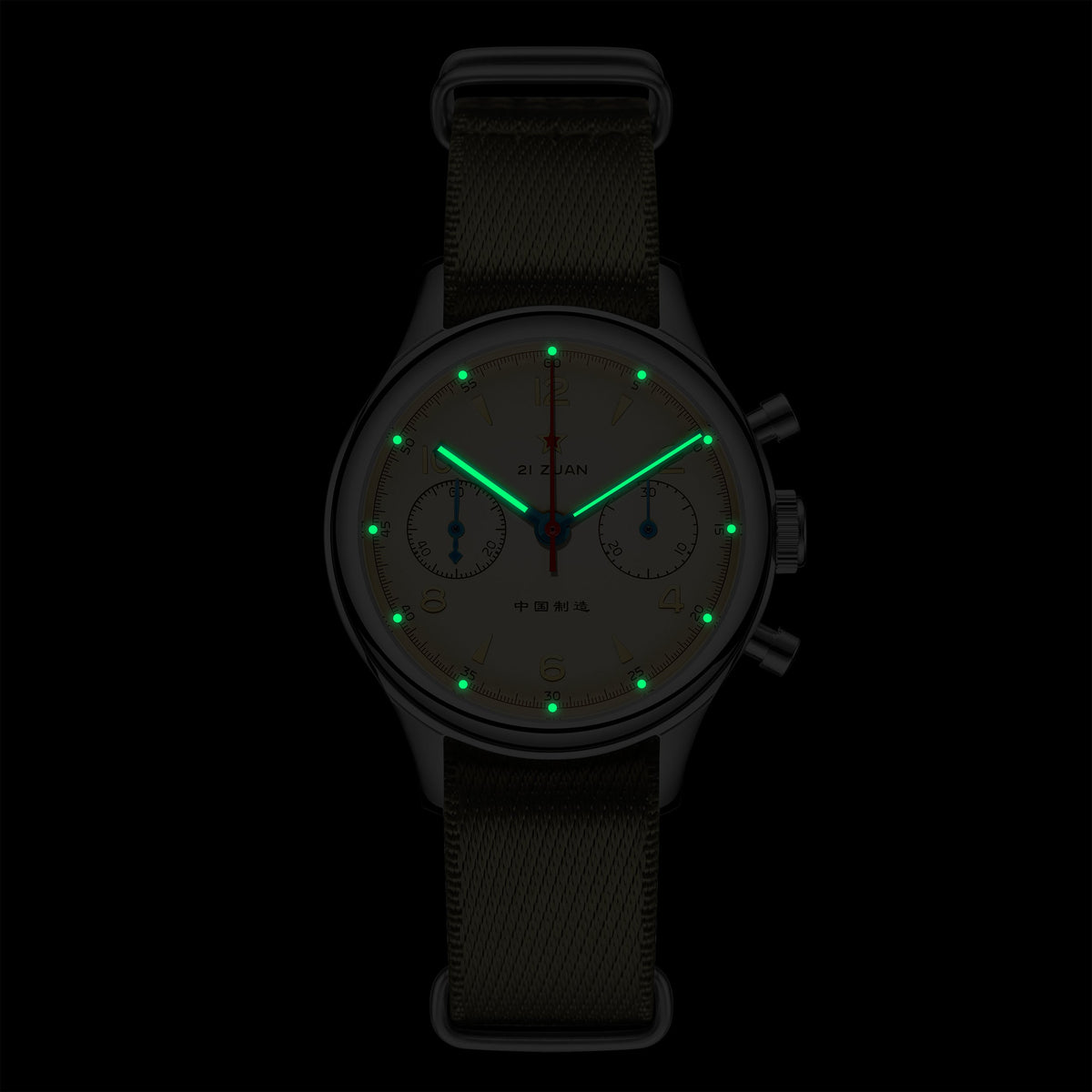 Seagull 1963 Lume 38mm in the dark, hour and minute hands and twelve hour dots glowing green